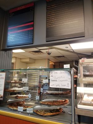 Manolo's Pizza & Empanadas by null