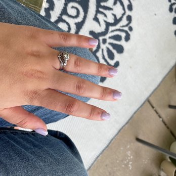 Flora Nail Spa - Nail Salons Near Me - Bradenton, Florida