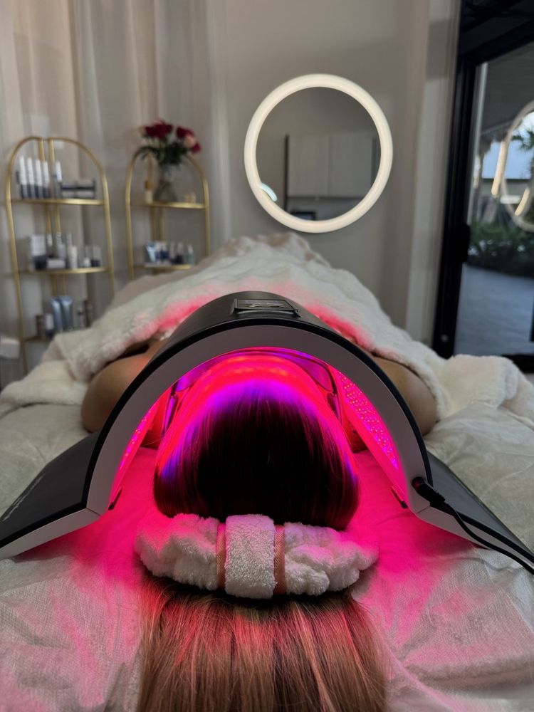 Ulicome Beauty Logo