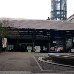 Biblioteca Samuel Ramos - Fachada de la biblio.