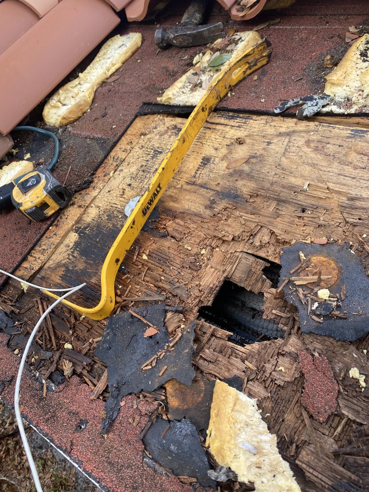 Slide of Roof Repair Specialist