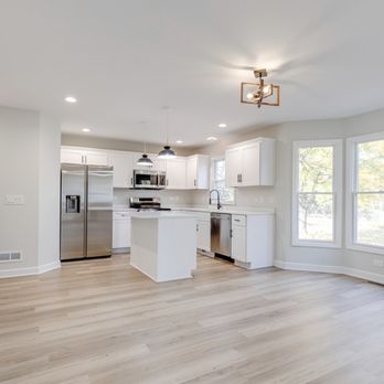 123 Painting - Cabinets in Crystal Lake - Painters Near Me