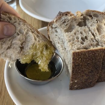Mida - East Boston - Warm bread with probably some of the cleanest tasting olive oil I've had - Pizza Near Me - Boston, Massachusetts Mida - East Boston - Warm bread with probably some of the cleanest tasting olive oil I've had - Pizza Near Me - Boston, Massachusetts