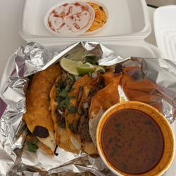La Tienda Latina - Birria Tacos