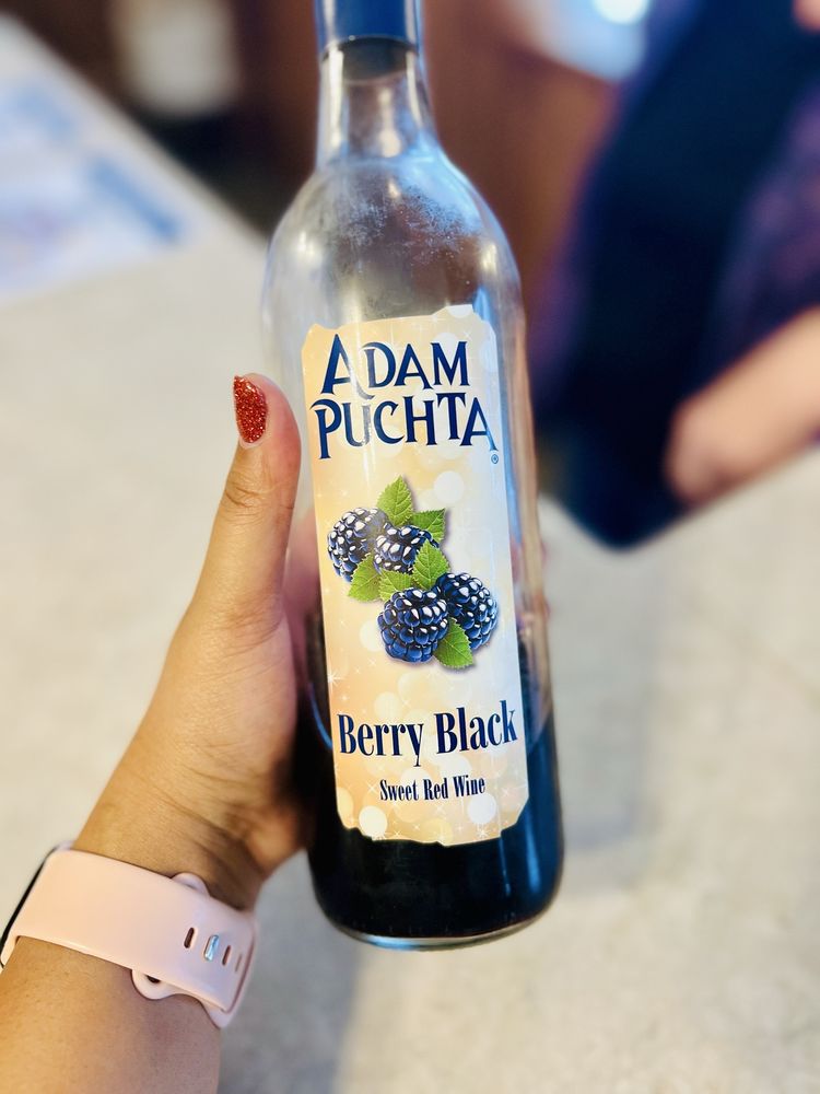 Adam Puchta Winery - vineyard in Hermann, MO