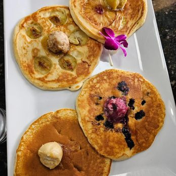 Tata's Cafe - Breakfast & Brunch Near Me - Hawthorne, California