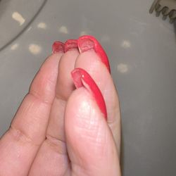 LH Nails Spa - Corners being missed with dipping red dip polish.