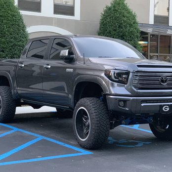 Holiday Inn Express Chester - 4x4 parked in handicap with no tag - Venues & Event Spaces Near Me - Chester, Virginia