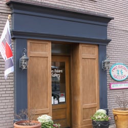 Two Sisters Gallery