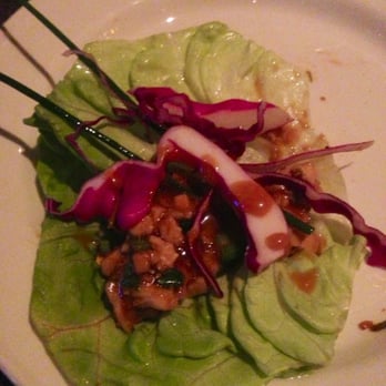 Yard House - Chicken lettuce wraps - New American Near Me - Honolulu, Hawaii