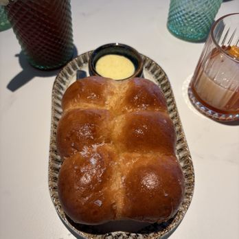 Veranda - Pull Apart Parker House Rolls - Breakfast & Brunch Near Me - Coronado, California Veranda - Pull Apart Parker House Rolls - Breakfast & Brunch Near Me - Coronado, California