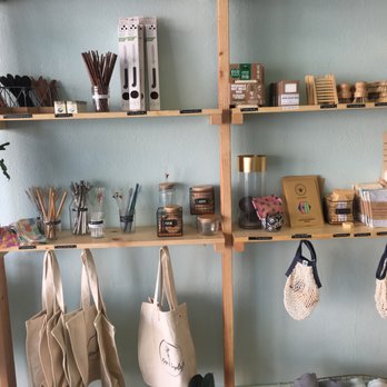 Keep It Simple Honolulu Zero Waste - Inside - Cosmetics & Beauty Supply Near Me - Honolulu, Hawaii