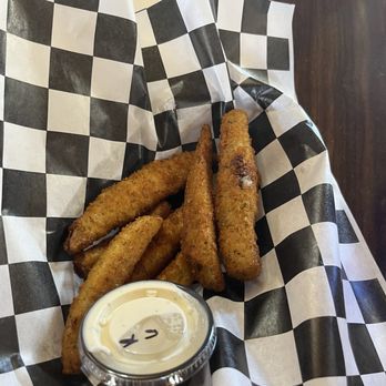 The Diamond Bar at Devils Tower - Fried pickles - Bars Near Me - Devils Tower, Wyoming The Diamond Bar at Devils Tower - Fried pickles - Bars Near Me - Devils Tower, Wyoming