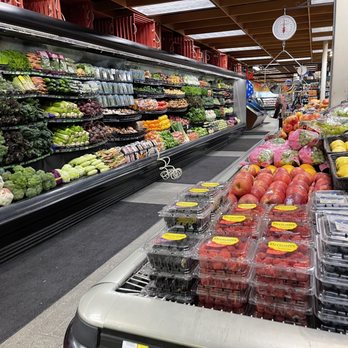 Kings Market - Produce - Grocery Near Me - Friday Harbor, Washington