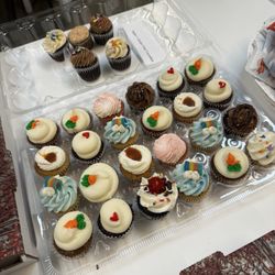 Mini cupcake variety