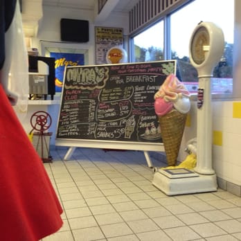 Myras - Burgers Near Me - Valdese, North Carolina