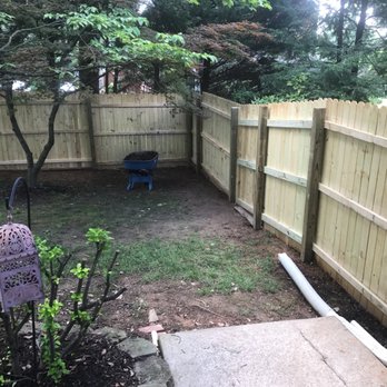 Bilden Design + Construction - Newly installed fence 3 - General Contractors Near Me - Parkville, Maryland Bilden Design + Construction - Newly installed fence 3 - General Contractors Near Me - Parkville, Maryland
