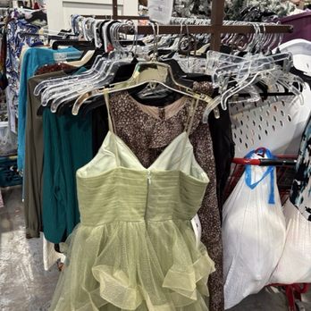 Penelope's Closet - Used, Vintage & Consignment Near Me - Mobile, Alabama