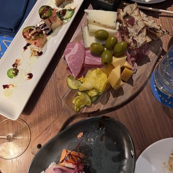 VIEW Restaurant & Lounge - Cheese  board - Lounges Near Me - Newport Beach, California