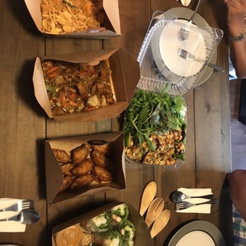 Bhan Mae Vane - Wednesday dinner was bombtastic - Thai Near Me - Alameda, California