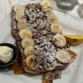 Keke's Breakfast Cafe - Banana Caramel Pecan Stuffed French Toast - Breakfast & Brunch Near Me - Parkland, Florida