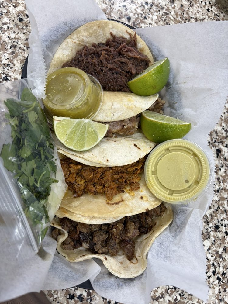Don Antonio's Carnicería Y Taqueria