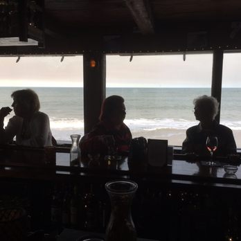 Ocean Grill - Bar view - Seafood Near Me - Vero Beach, Florida