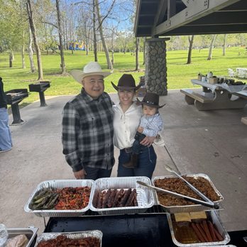 Irvine Regional Park - YEEHAA MR HOT BUNZ CATERING was grilling some delicious rootin tootin food for all our cowboys and cowgirls HIRE HIM - Parks Near Me - Orange, California