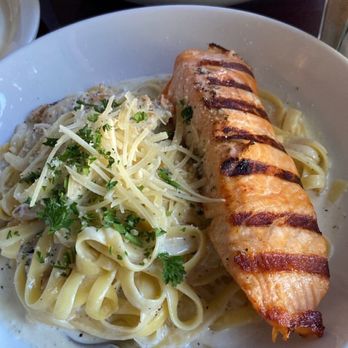 Bambino's - Chicken and salmon fettuccine - Italian Near Me - Concord, California Bambino's - Chicken and salmon fettuccine - Italian Near Me - Concord, California