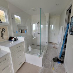 OZ Electric - New location Exhaust Fan in La Jolla bathroom.
We ran the 4" exhaust tube out the side of the home.