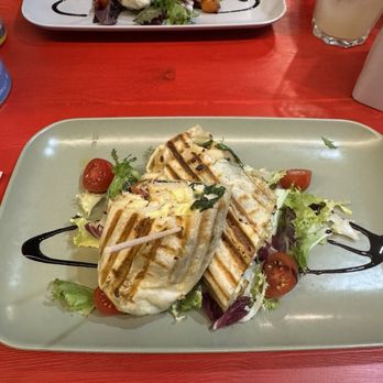 Miss Simona - Chicken wrap - Tapas Bars Near Me - Barcelona, B