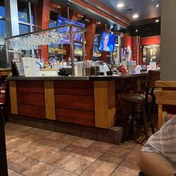 Red Robin Gourmet Burgers and Brews - Bar