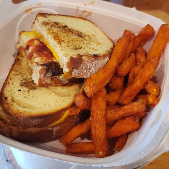 Brunswick Beer and Cider - Big boy grilled cheese with sweet potato fries - Venues & Event Spaces Near Me - Leland, North Carolina