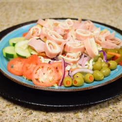 Mama's Pizza and Grill - Chef Salad