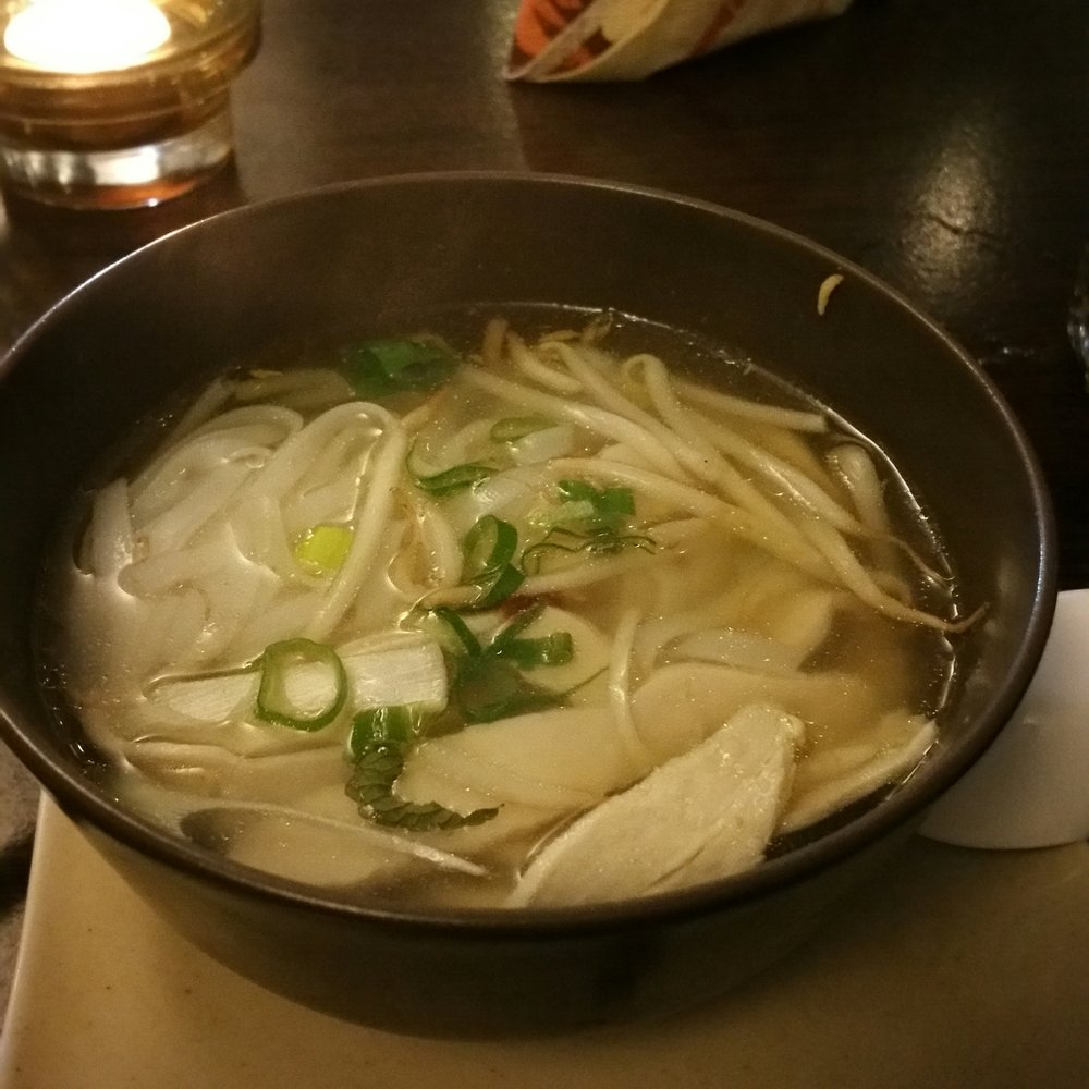 Madami - Pho Hanoi - chicken pho - Vietnamese Near Me - Berlin, BE
