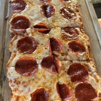 Rumrunners - Pepperoni Flatbread - Seafood Near Me - Cape Coral, Florida Rumrunners - Pepperoni Flatbread - Seafood Near Me - Cape Coral, Florida