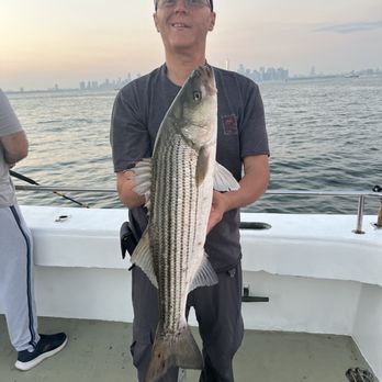 Hunter Fishing - Fishing Near Me - Brooklyn, New York Hunter Fishing - Fishing Near Me - Brooklyn, New York