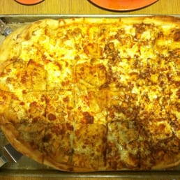 Buffalo and Cajan King Pizza Buffalo and Cajan King Pizza
