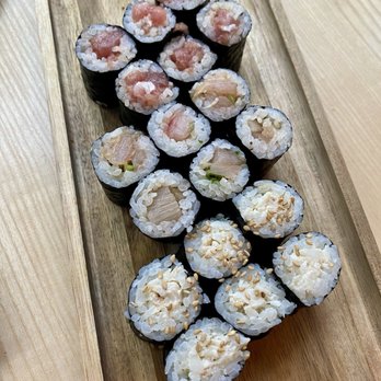 Sama Handroll - Cut Rolls: Truffle toro $13 / Yellowtail $9 / Blue Crab $10 - Japanese Near Me - Los Angeles, California