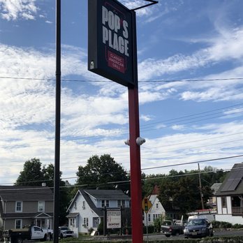 Pop's Place - Right on Rt 46 - Hot Dogs Near Me - Rockaway, New Jersey