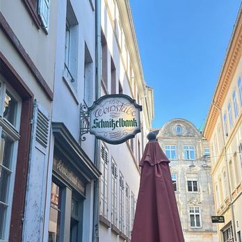 Schnitzelbank - The outdoor seating ambiance. - Wine Bars Near Me - Heidelberg, BW Schnitzelbank - The outdoor seating ambiance. - Wine Bars Near Me - Heidelberg, BW