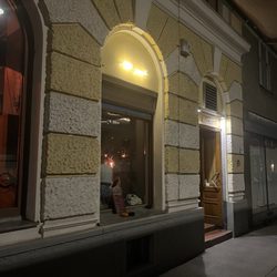 Die Parfümerie Bar