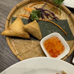chicken curry puff 4 pieces chicken curry puff 4 pieces