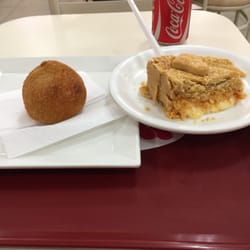 Dois Corações - Melhor coxinha e empadão da cidade, na verdade não conheço melhor!