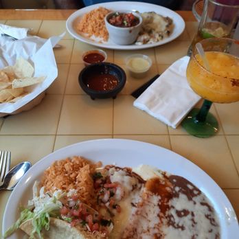 Pelayo's Mexican Food - 3 item combo - Mexican Near Me - Vacaville, California Pelayo's Mexican Food - 3 item combo - Mexican Near Me - Vacaville, California