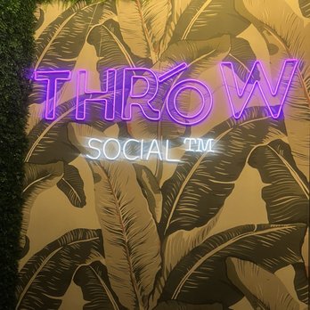 THROW Social - Cocktail Bars Near Me - Washington, DC, District of Columbia THROW Social - Cocktail Bars Near Me - Washington, DC, District of Columbia