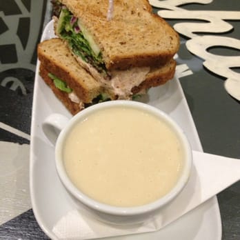 King Tut's Wah Wah Hut - Soup & sandwich meal deal - Pubs Near Me - Glasgow, GLG King Tut's Wah Wah Hut - Soup & sandwich meal deal - Pubs Near Me - Glasgow, GLG