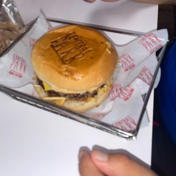 Central Park Food Station 2 - Cheese Burger - Venezuelan Near Me - Doral, Florida Central Park Food Station 2 - Cheese Burger - Venezuelan Near Me - Doral, Florida