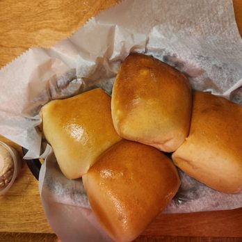 Texas Roadhouse - Bread is probably going to be my reason to keep returning... Bread is BOMB!!! - Steakhouses Near Me - Bakersfield, California