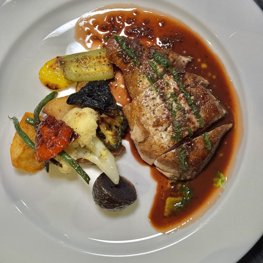 Maison T - Bistros Near Me - Toronto, Ontario Maison T - Bistros Near Me - Toronto, Ontario